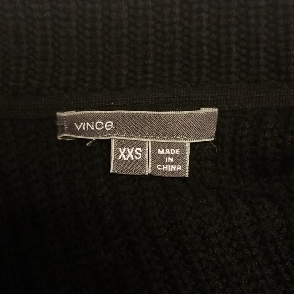 Absolutely fabulous Vince long sweater - Picture 8 of 9